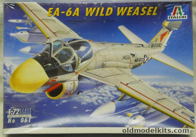 Italeri 1/72 Grumman EA-6A Wild Weasel, 051 plastic model kit